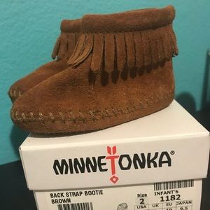 Infant moccasins shoes size 2